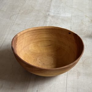 Grünholzschale Elsbeere,16cm,Kern oben,geölt,Nr.6